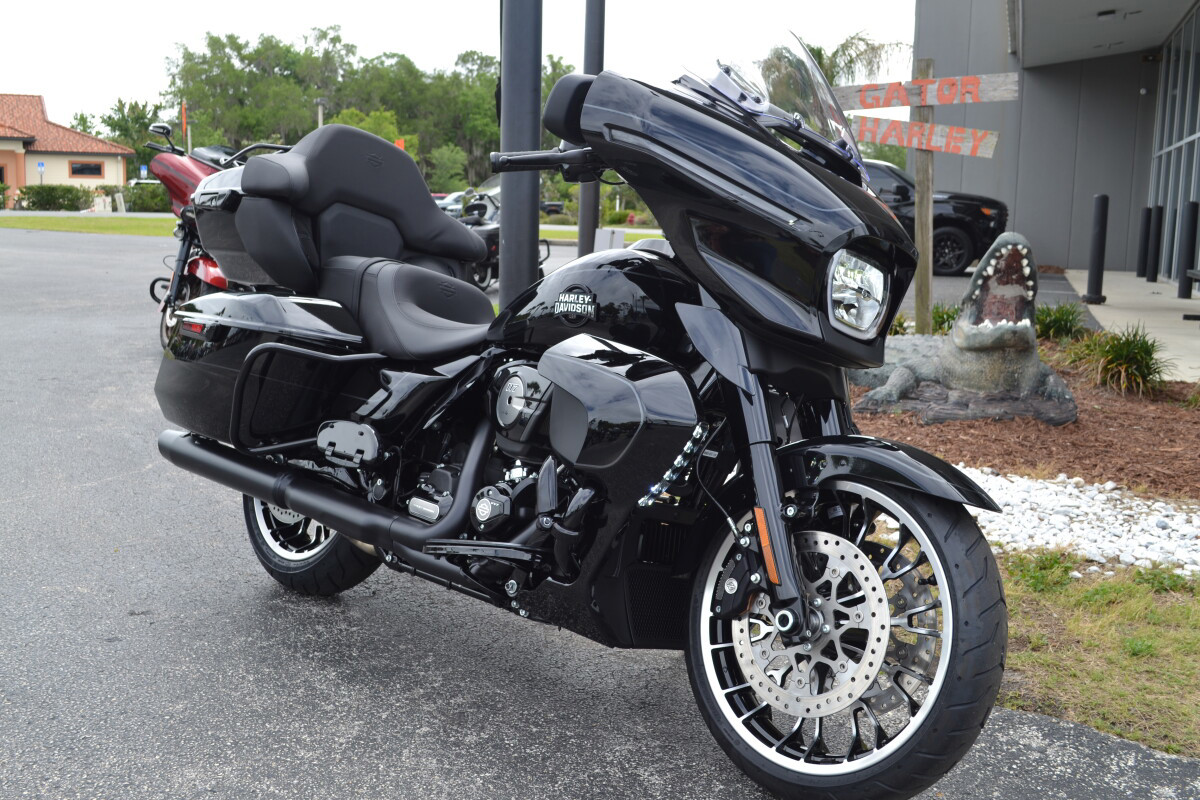 Street Glide® Limited