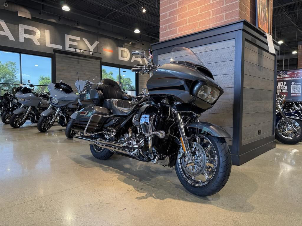 CVO® Road Glide® Ultra