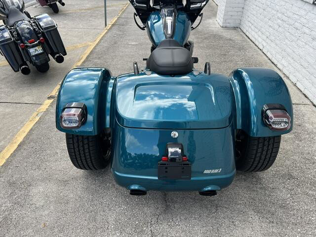 Road Glide® 3