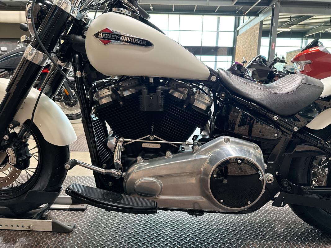 Softail® Slim®