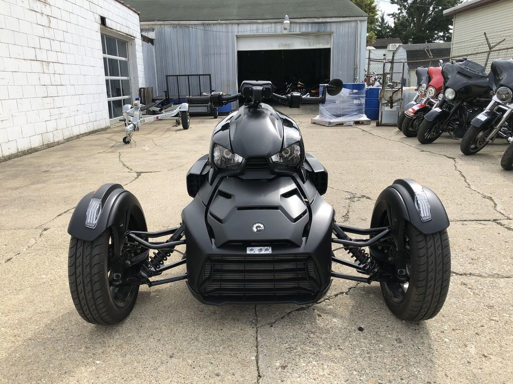 Ryker 900 Sport