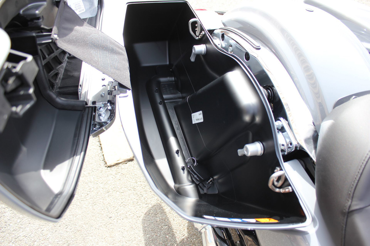 Street Glide®