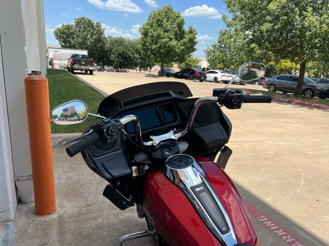 Road Glide®