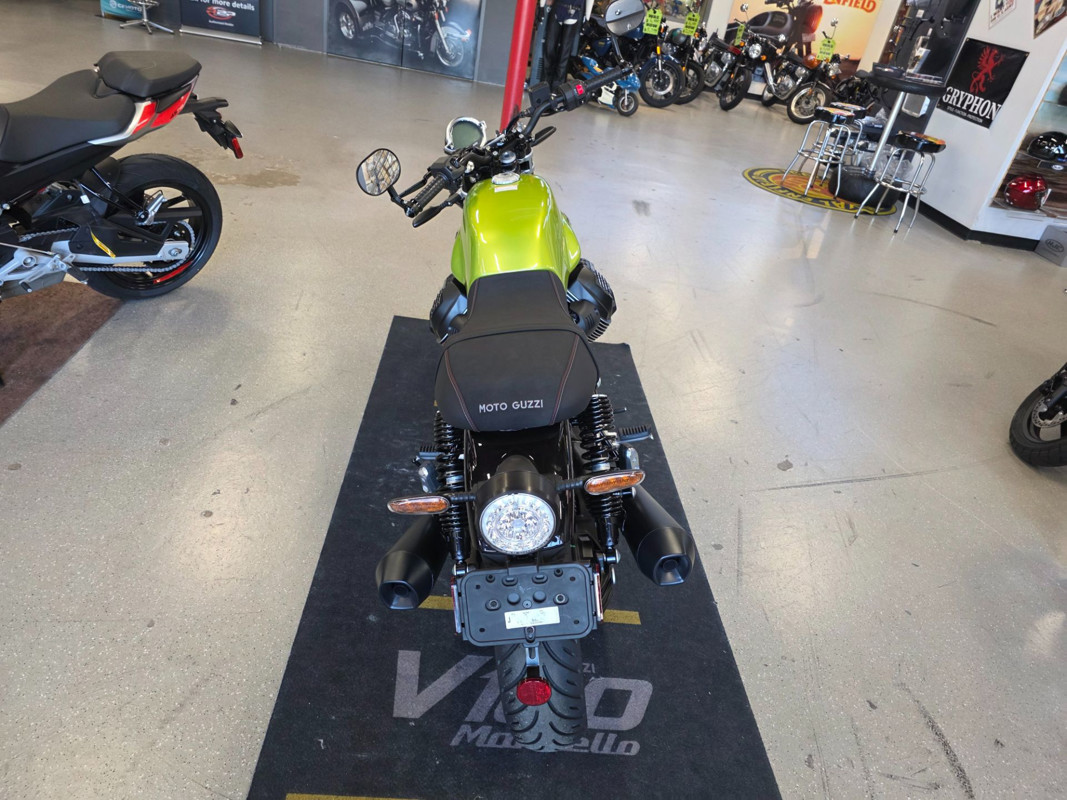 V7 Sport