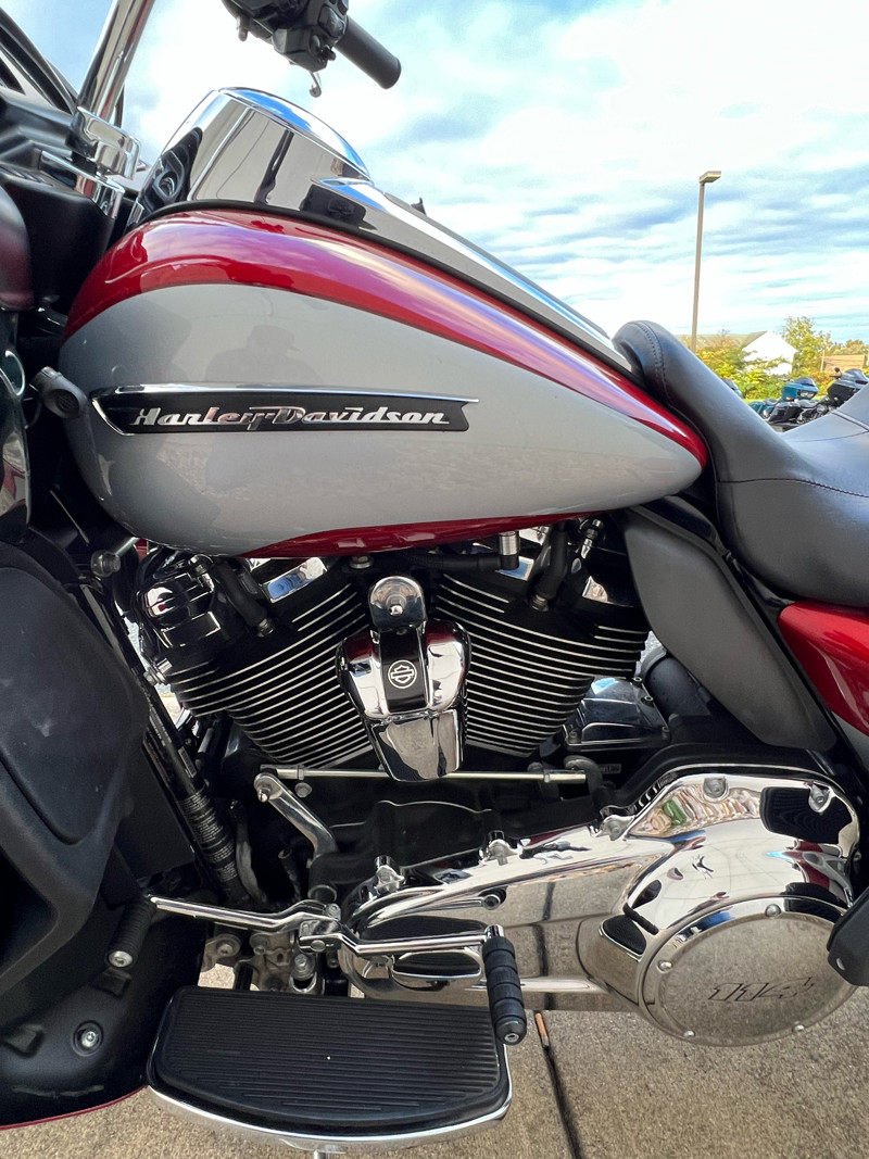 Road Glide® Ultra