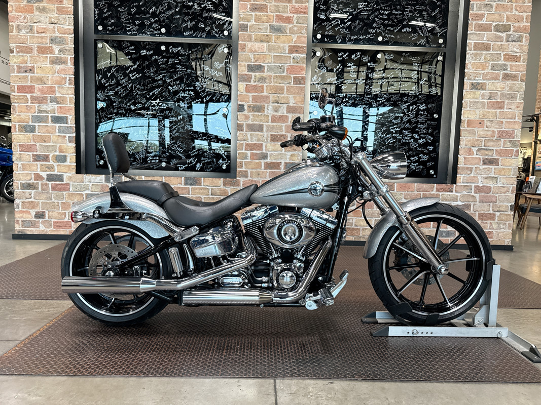 Softail® Breakout®
