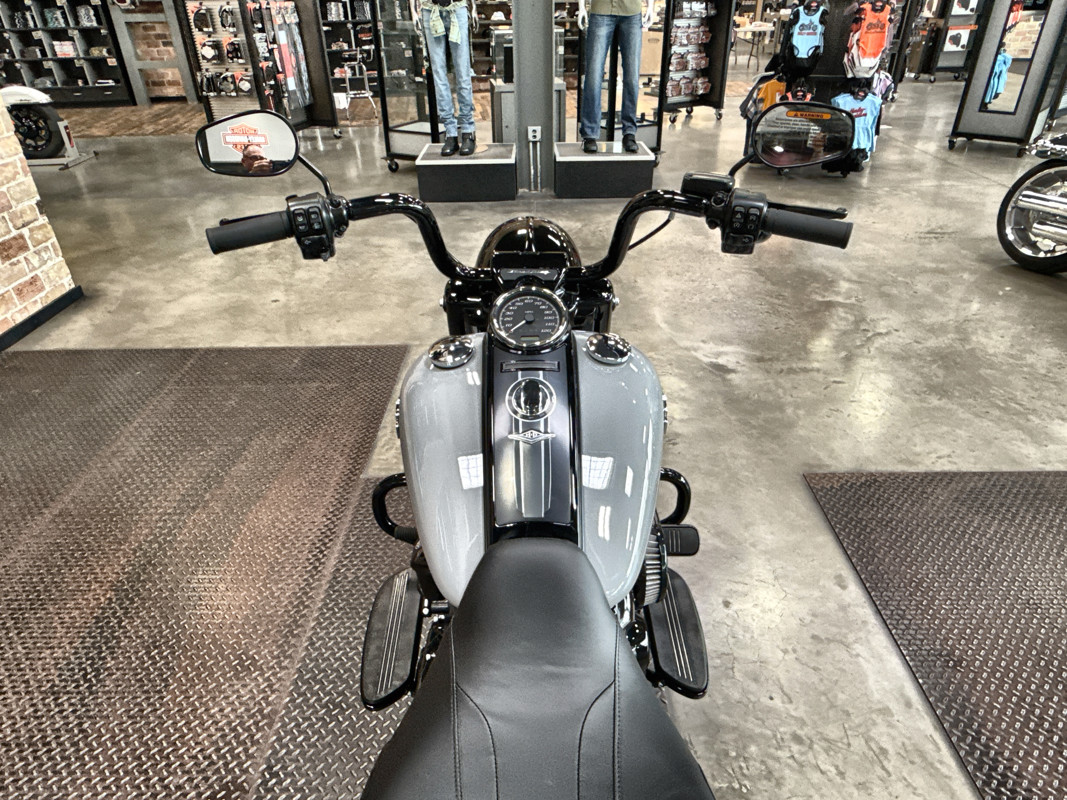 Road King® Special