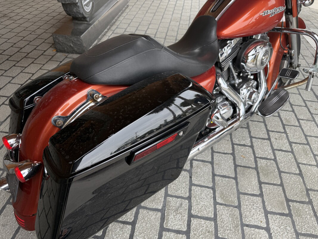 Street Glide®