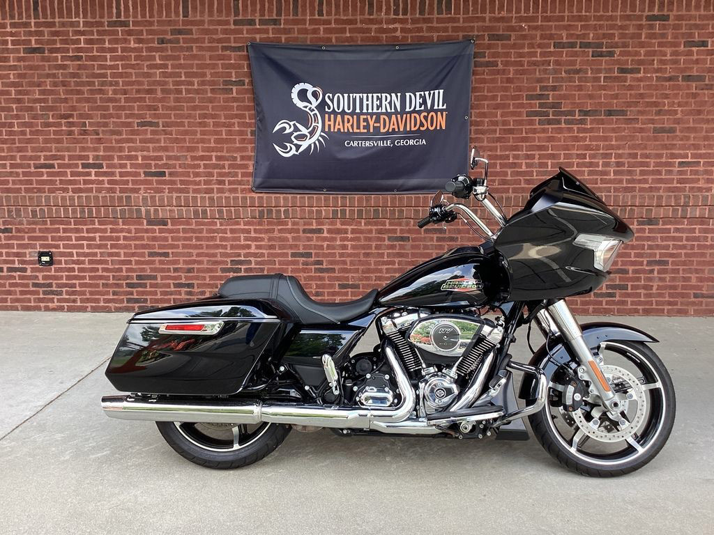 Road Glide®