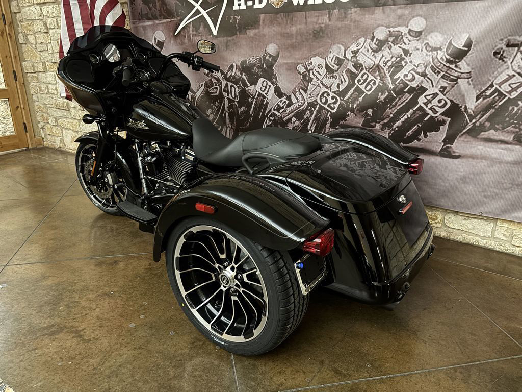 Road Glide® 3
