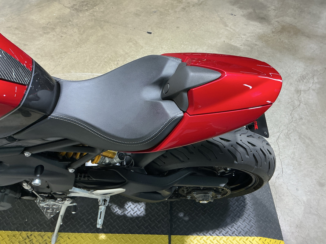 Speed Triple RR
