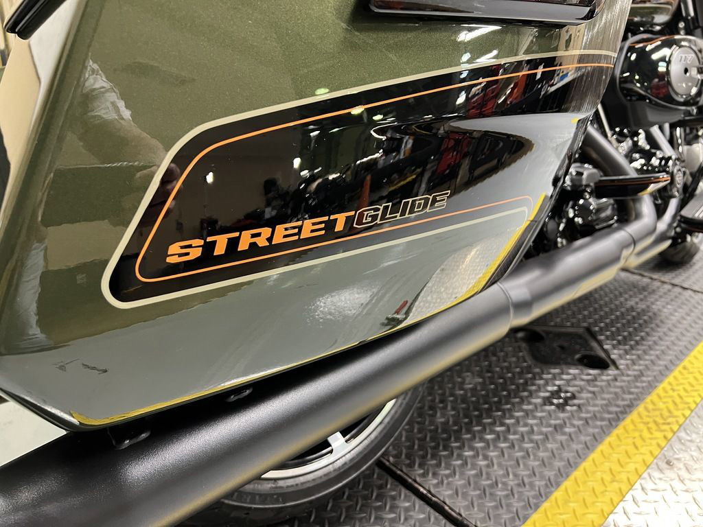 Street Glide®