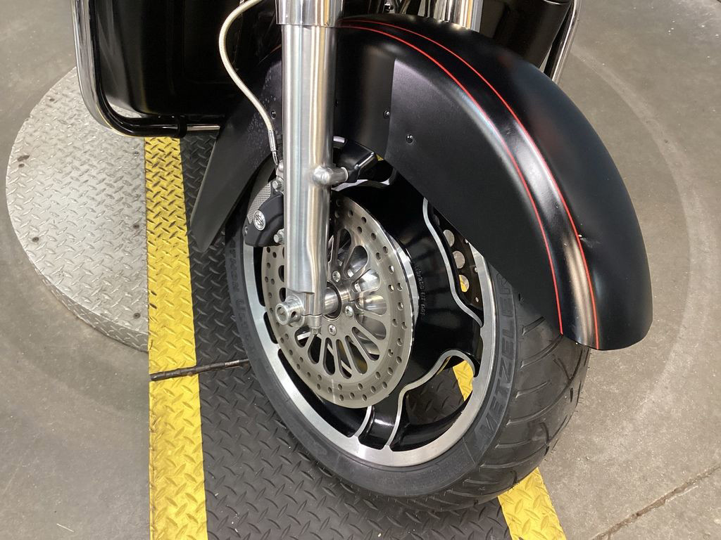 Road Glide® Custom