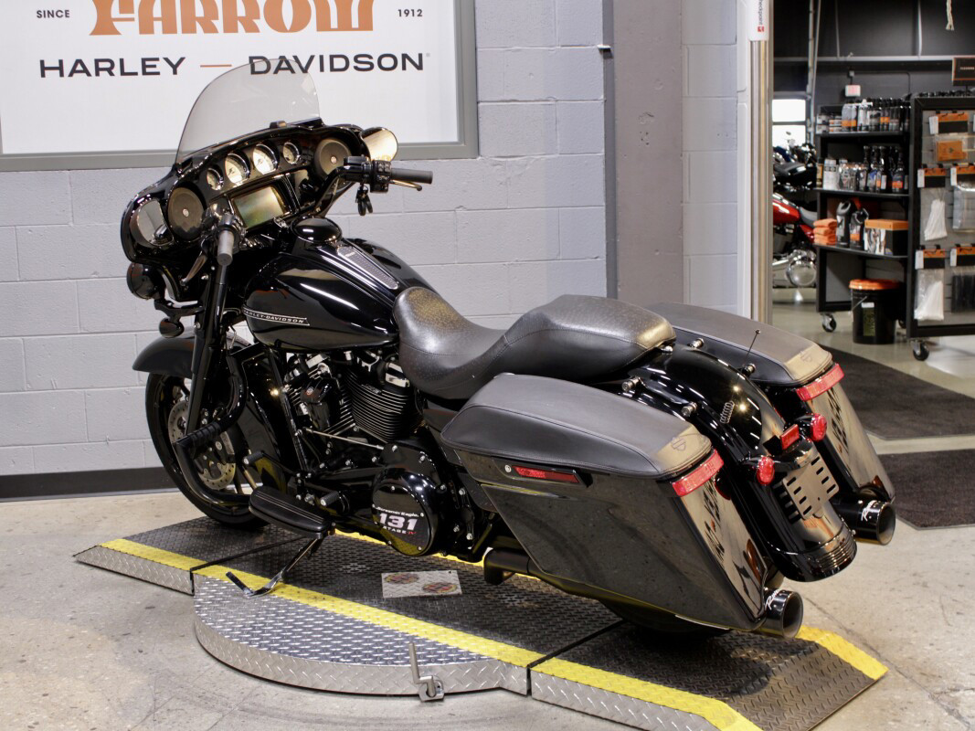 Street Glide® Special