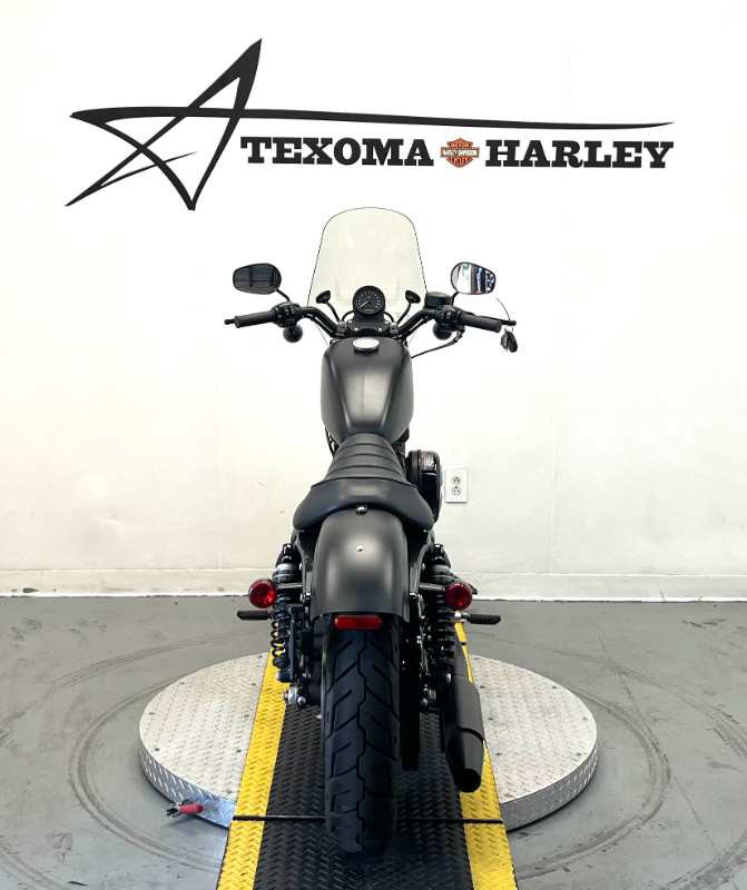 Iron 883®