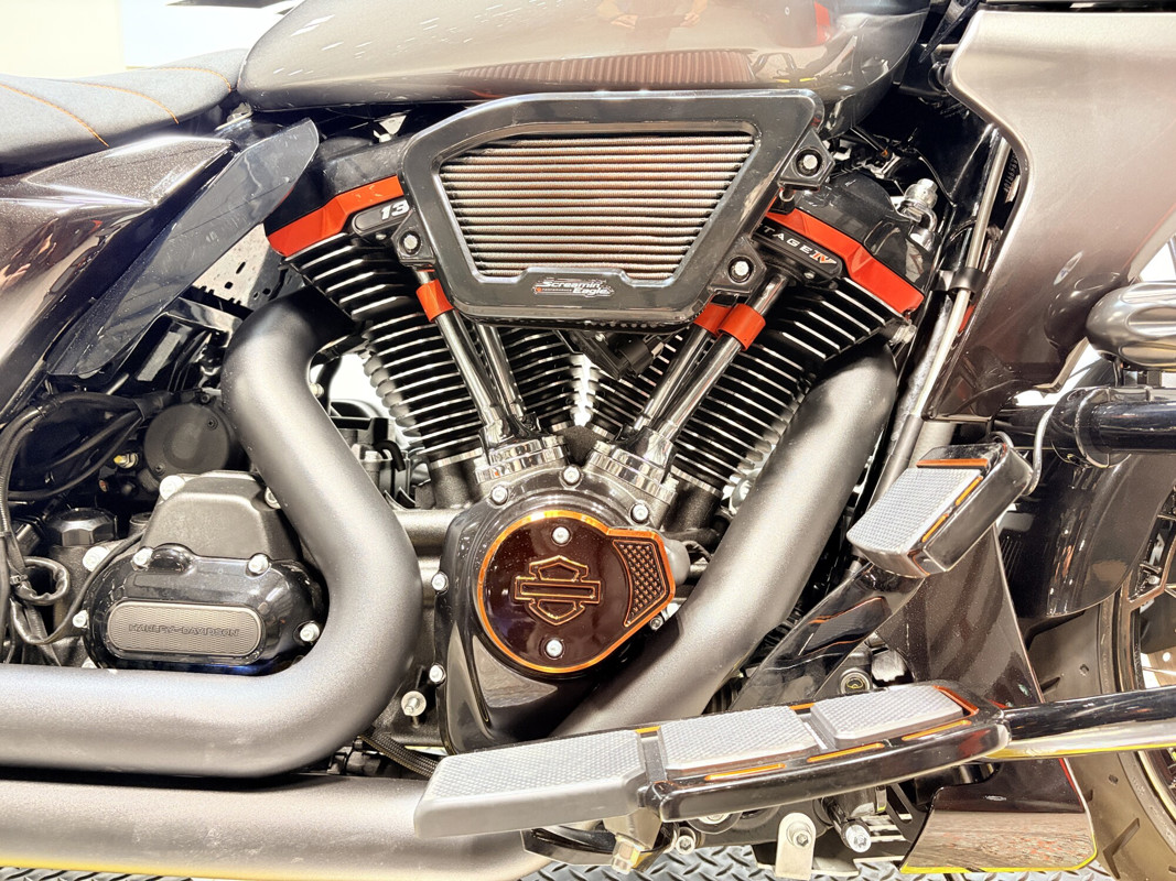 CVO® Road Glide®