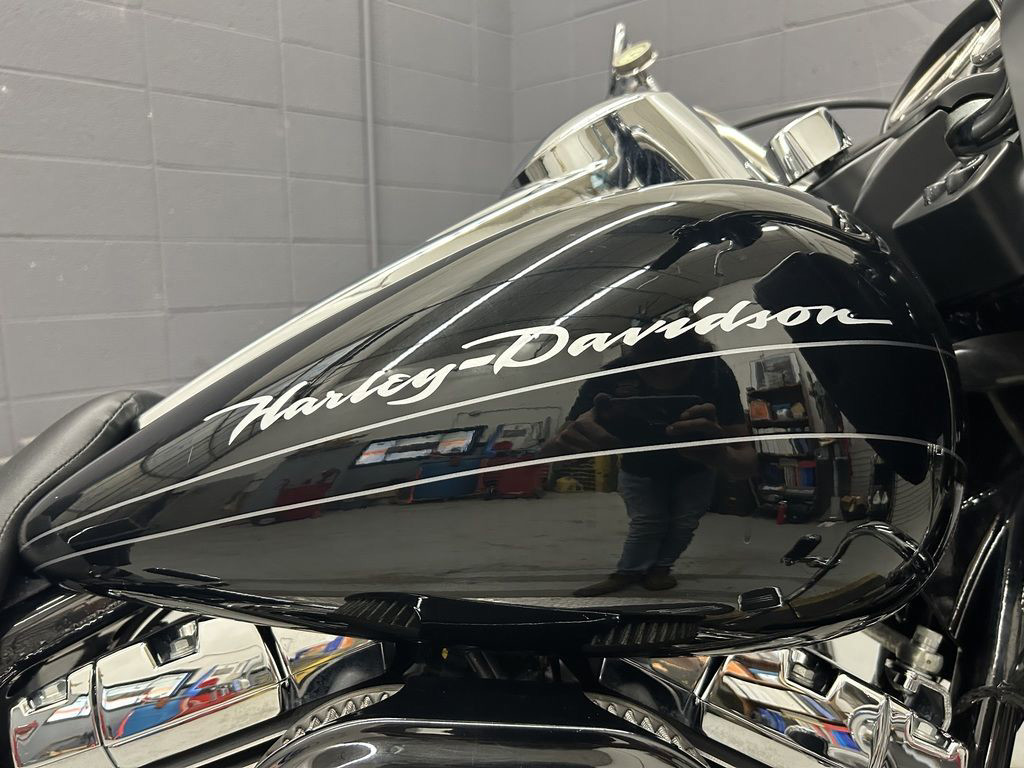 Road Glide® Custom