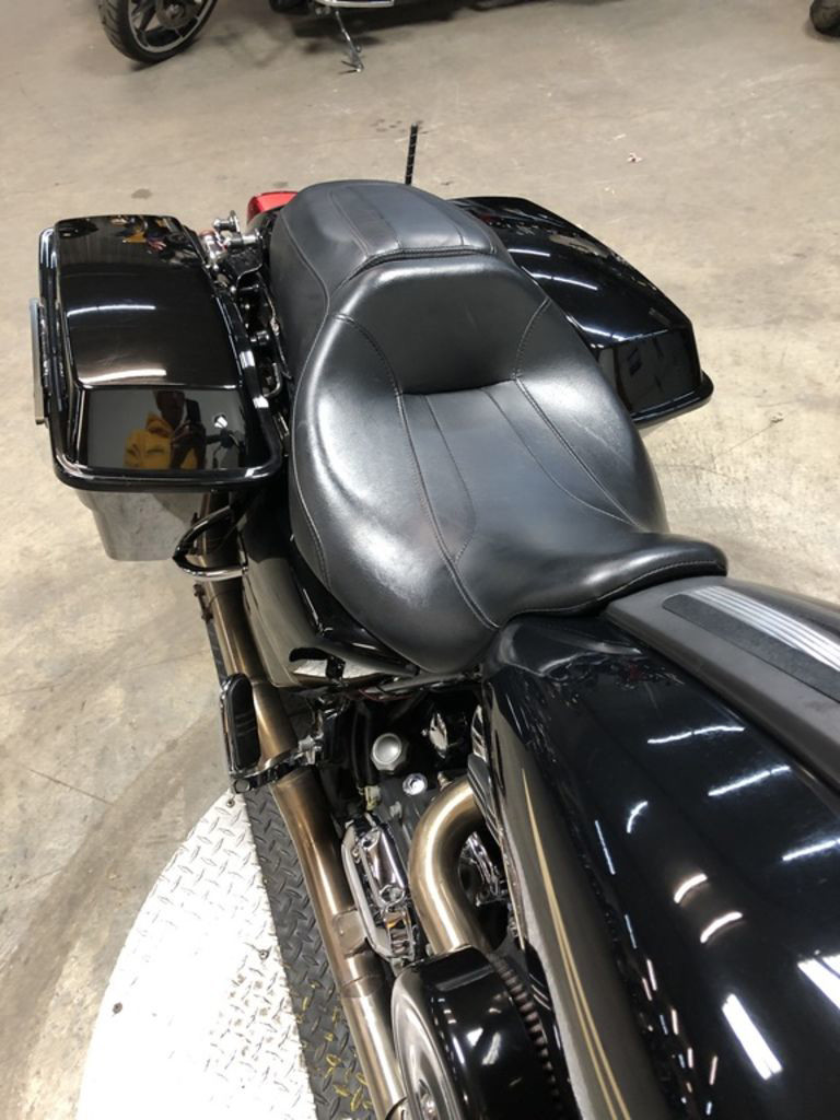 Road Glide® Ultra