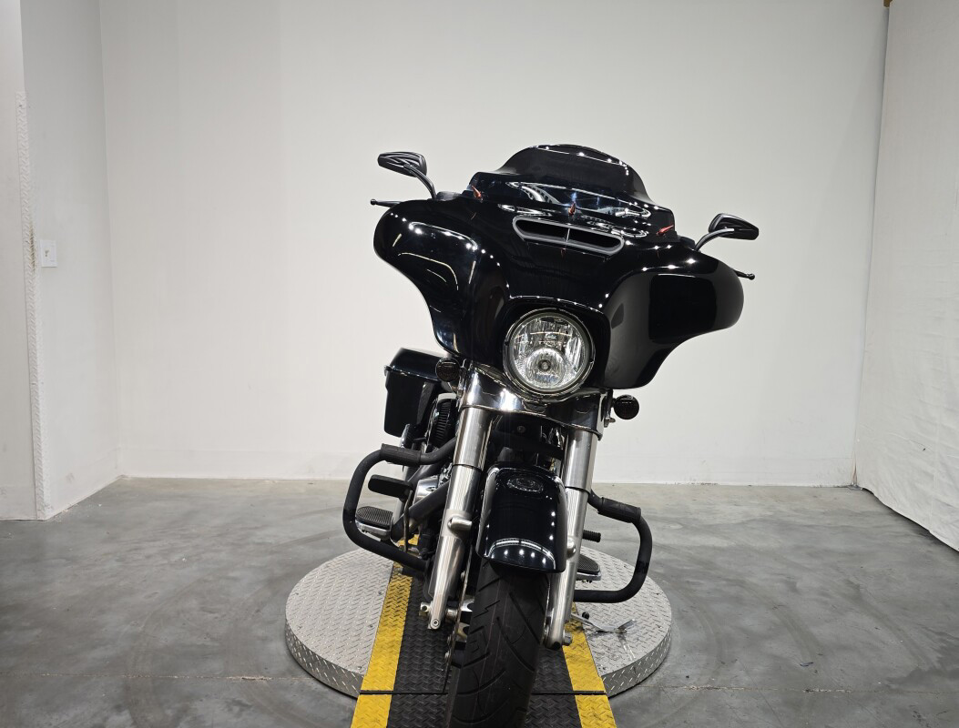 Electra Glide Standard