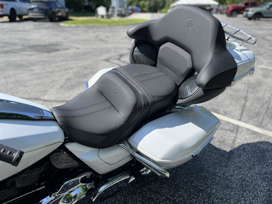 Street Glide® Limited