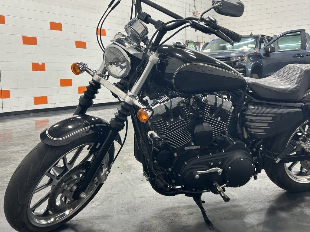 Sportster® 1200 Custom