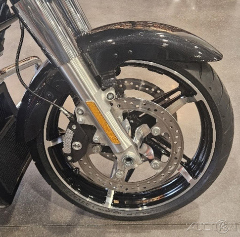 Road Glide®