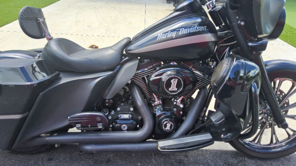 Street Glide®