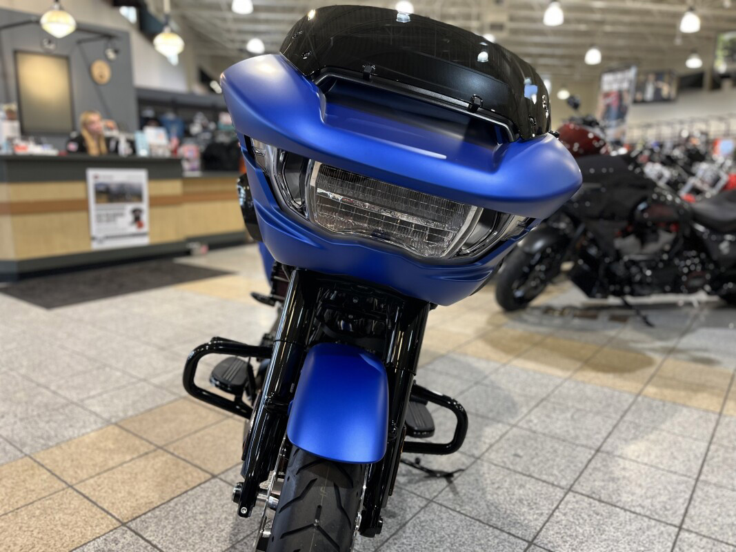 Road Glide®