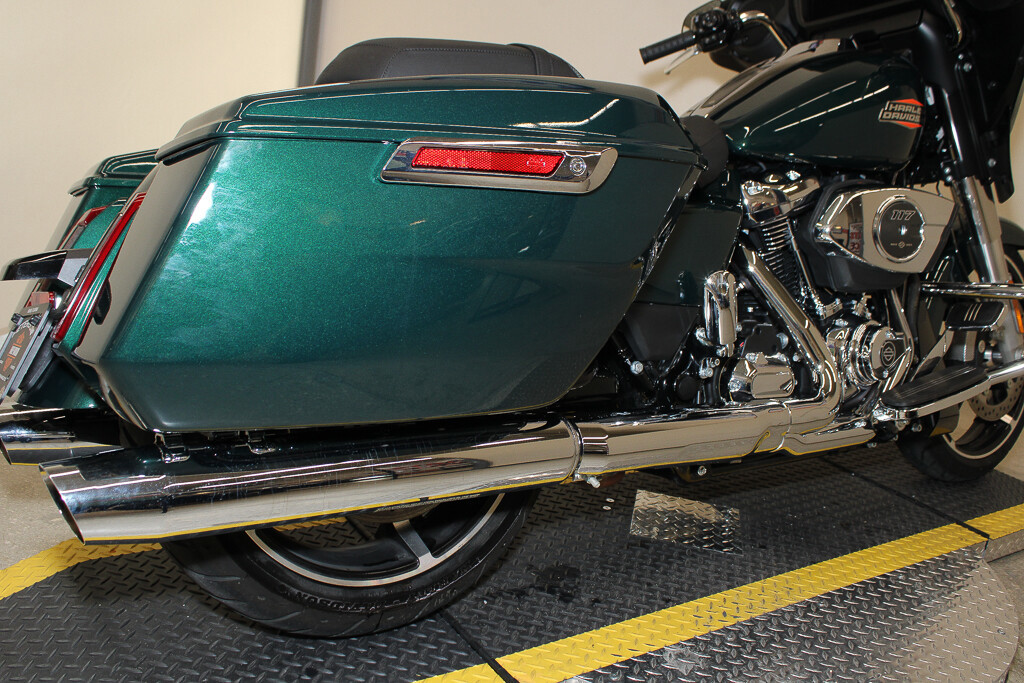 Street Glide®