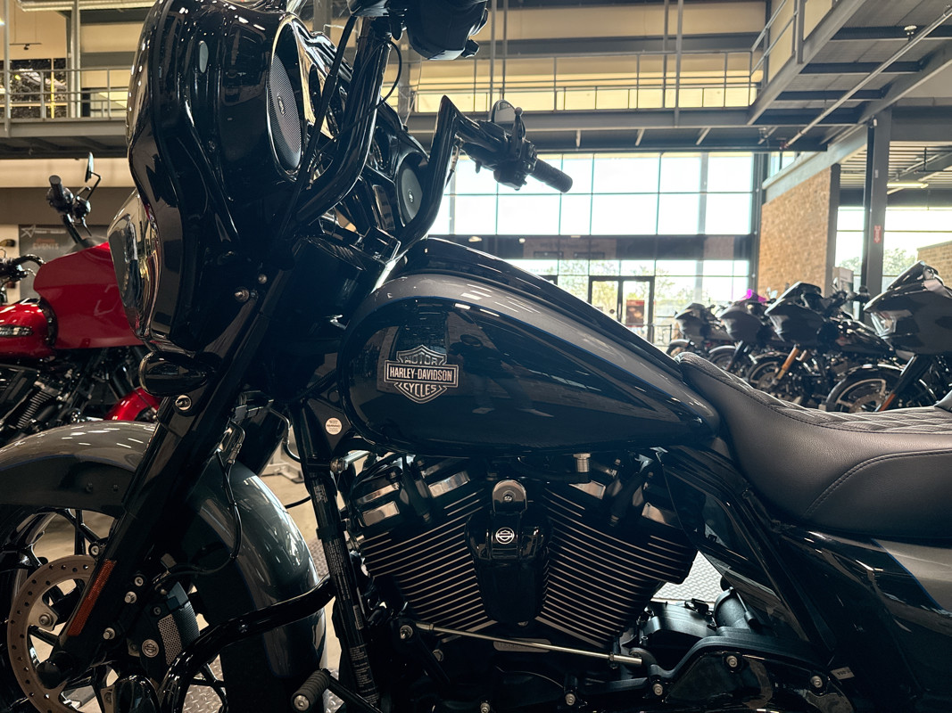 Street Glide® Special