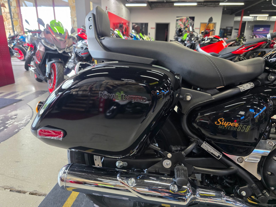 Super Meteor 650