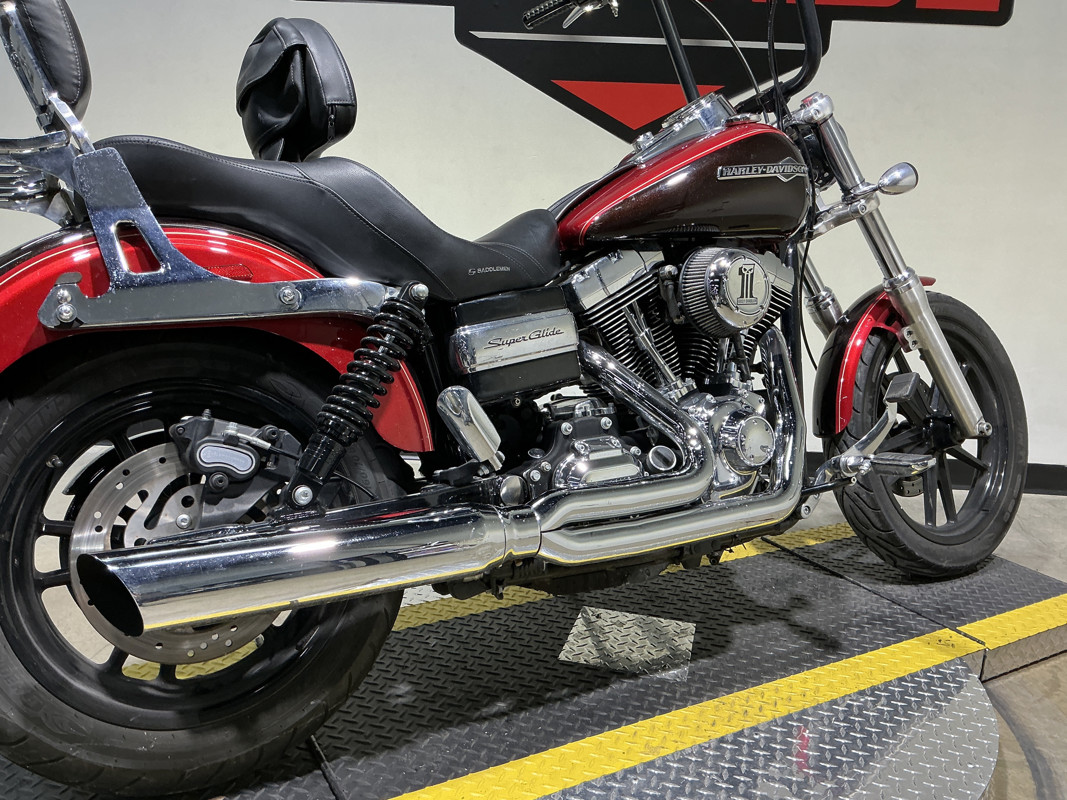 Dyna® Super Glide® Custom