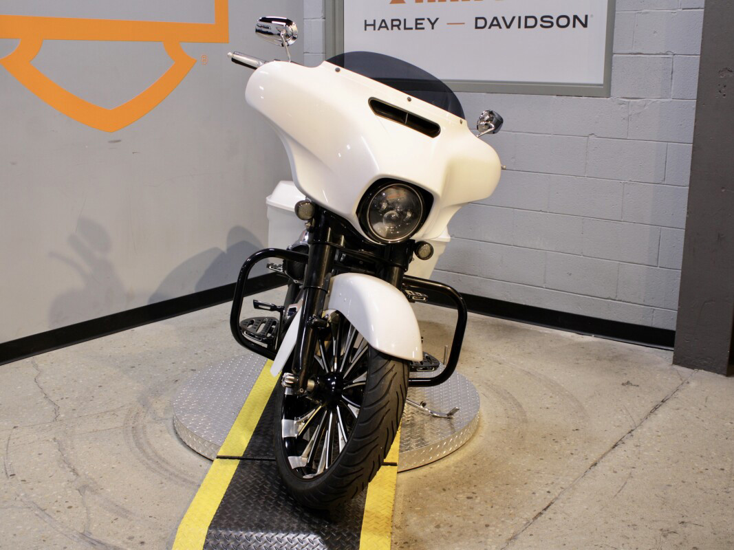 Street Glide® Special