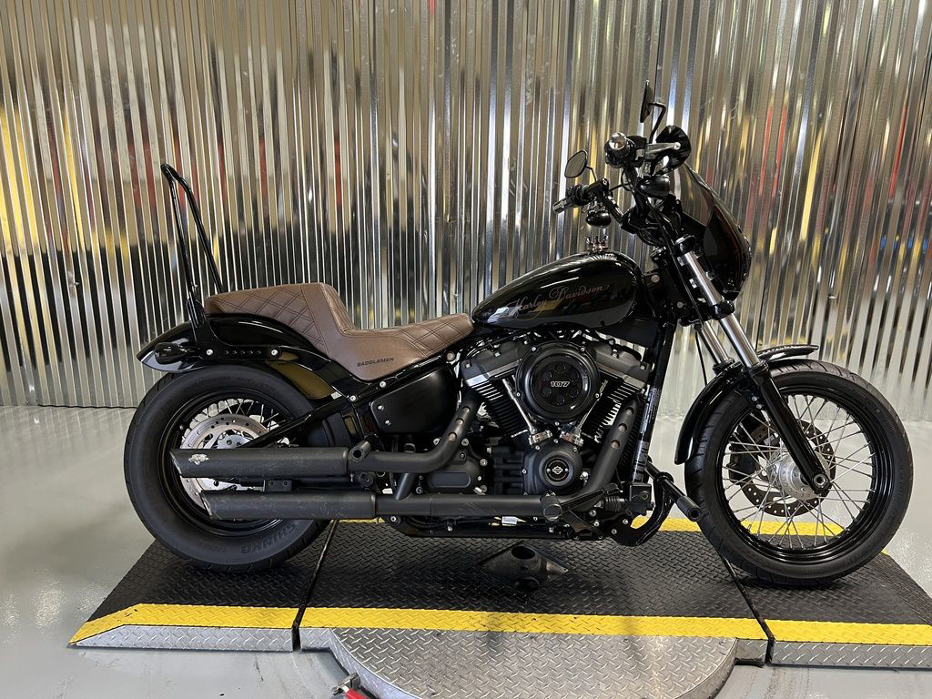 Softail® Street Bob®