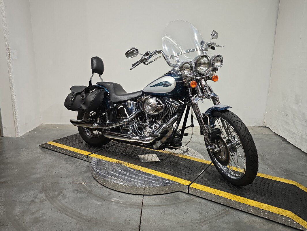 Springer® Softail®