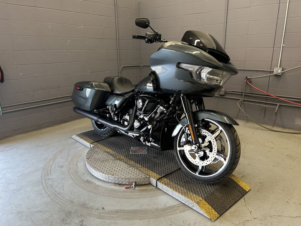 Road Glide®