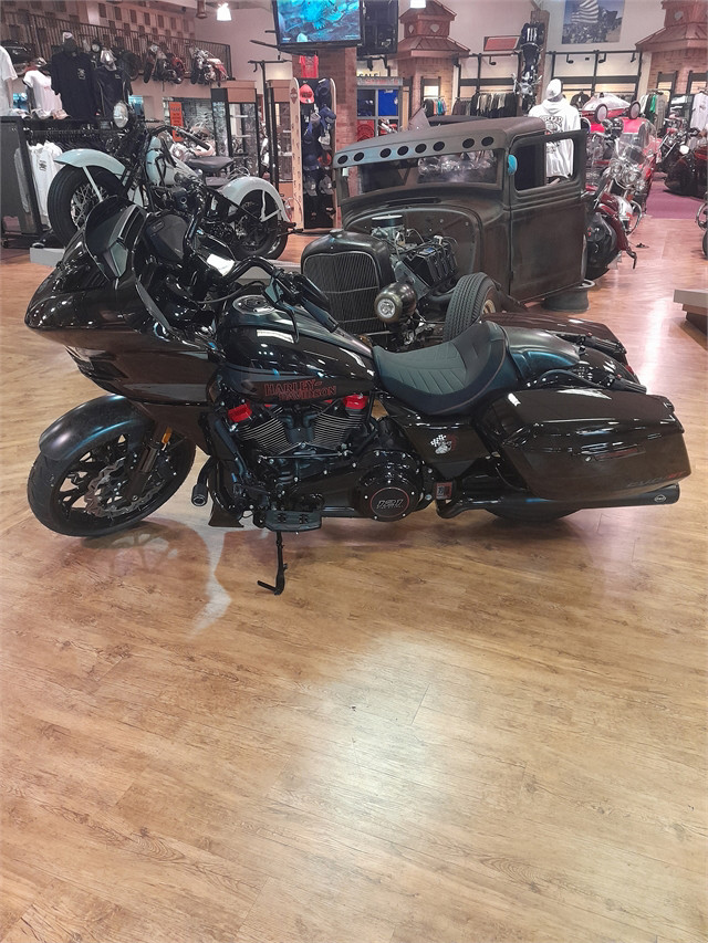 2024 HarleyDavidson® FLTRXSTSE CVO® Road Glide® ST for Sale in Centre