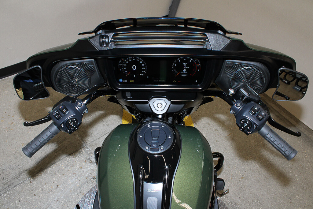 Street Glide®