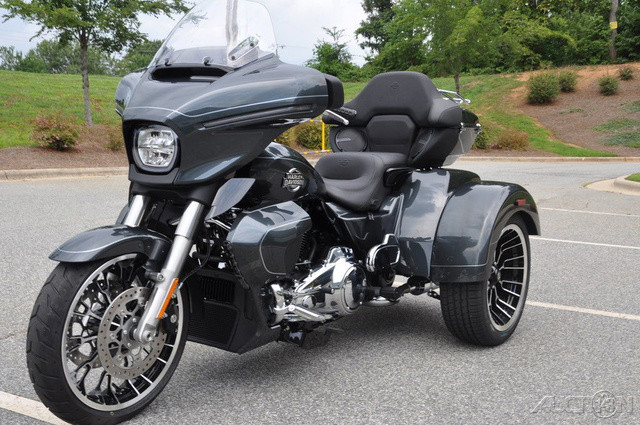 Street Glide® 3 Limited