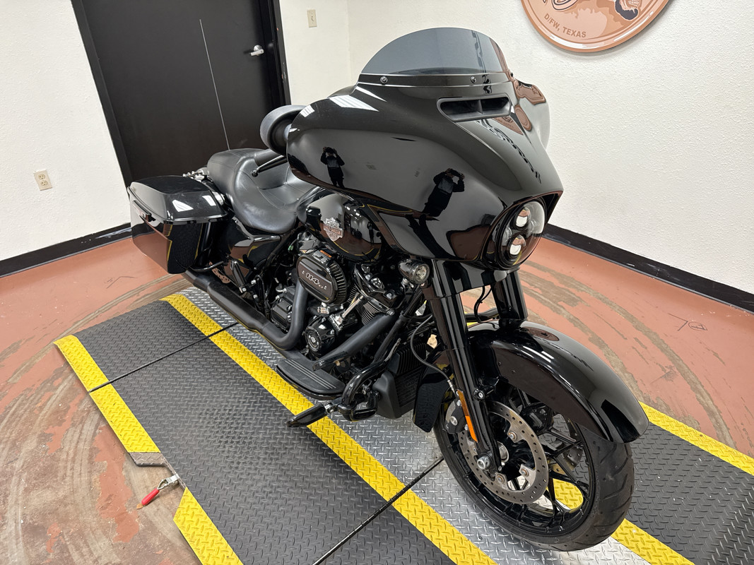 Street Glide® Special