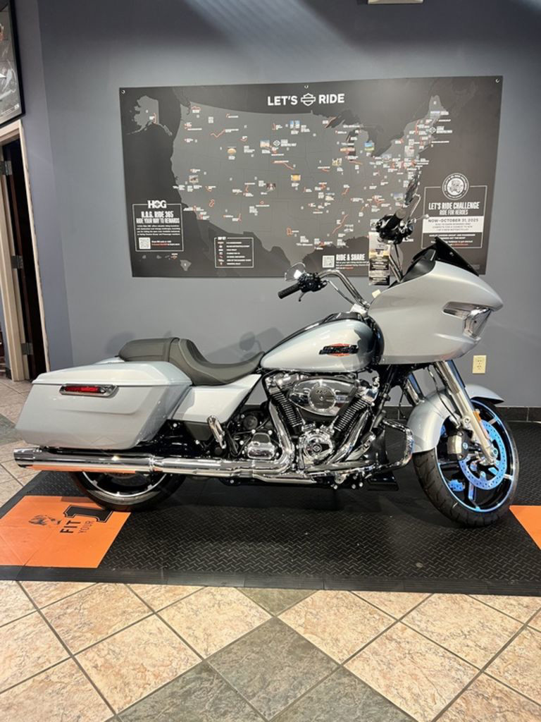 Road Glide®