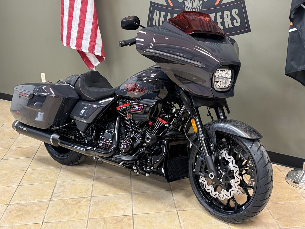 CVO® Street Glide® ST