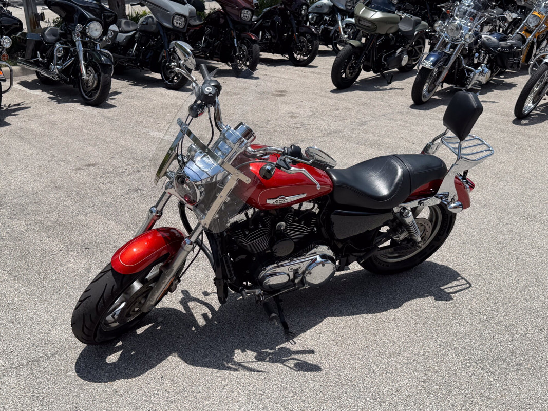 Sportster® 1200 Custom