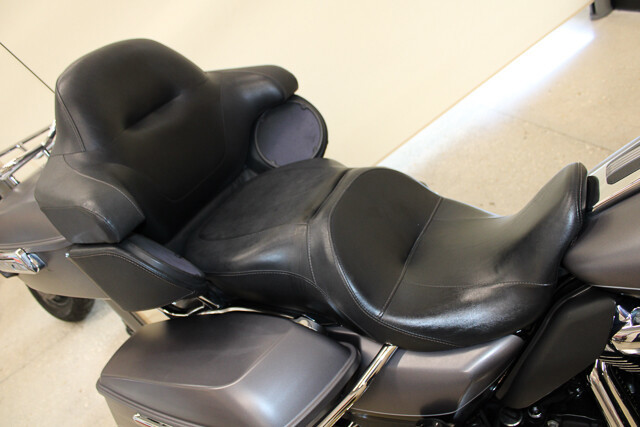 Electra Glide® Ultra Limited® Low