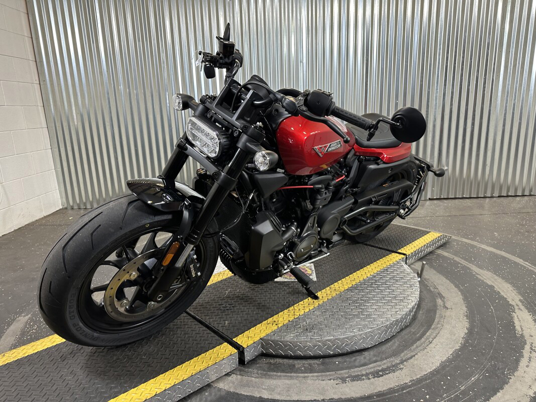 Sportster® S