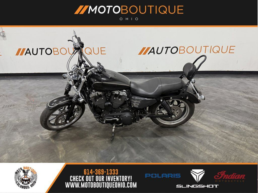 Sportster® 1200 Custom