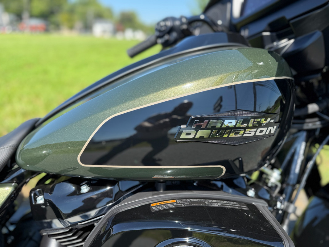 Street Glide®
