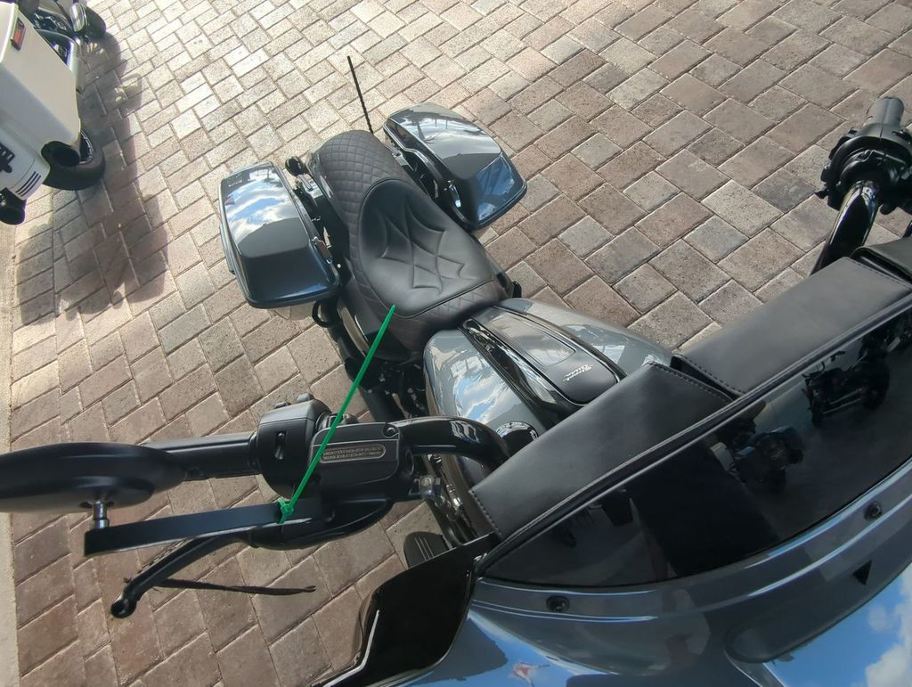 Street Glide® Special