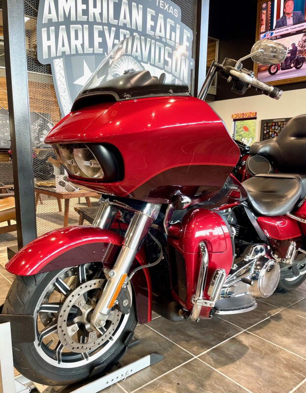Road Glide® Ultra
