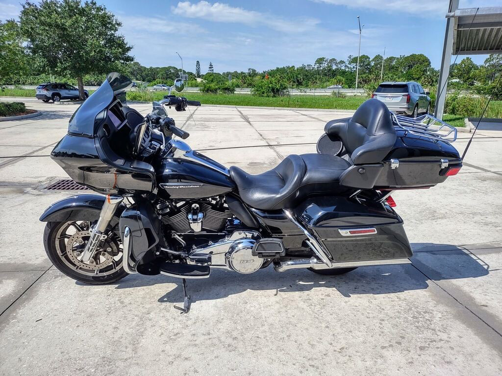 Road Glide® Ultra